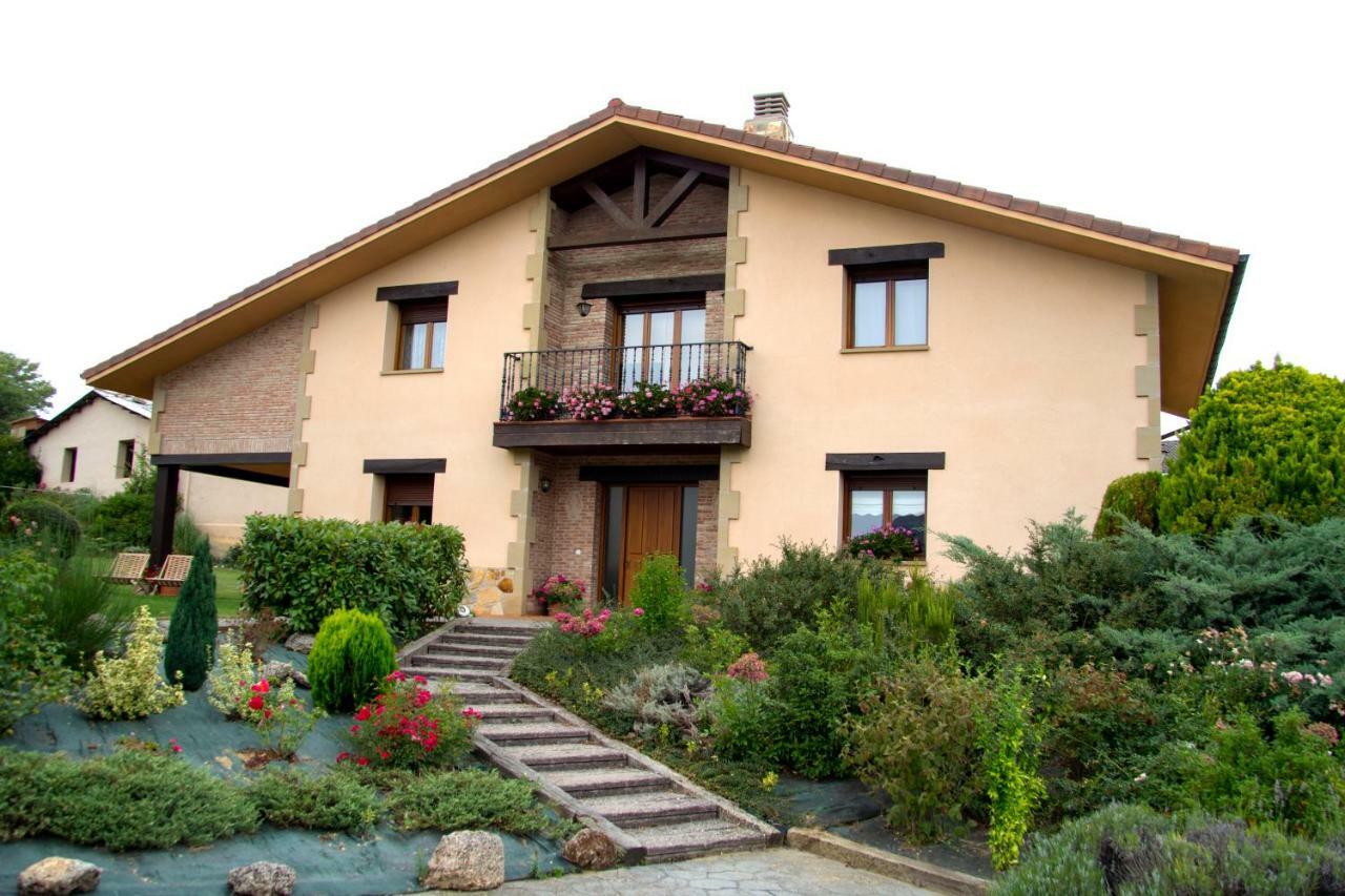 El Chalet Del Golf Urturi Exterior foto