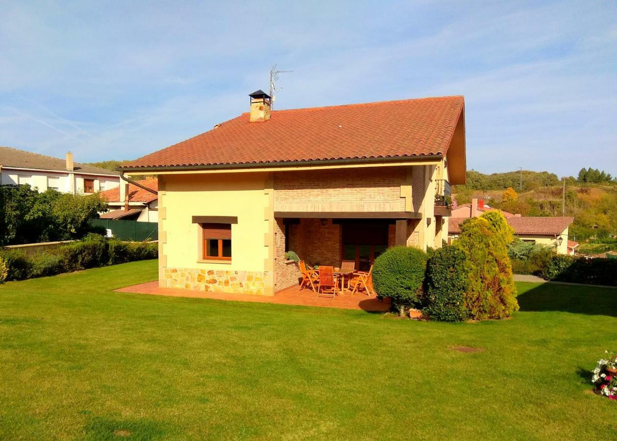 El Chalet Del Golf Urturi Exterior foto